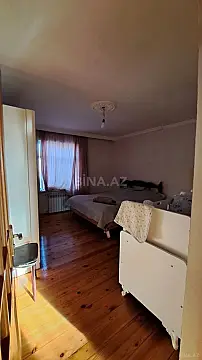 Satılır 3 otaqlı həyət evi 100 m²