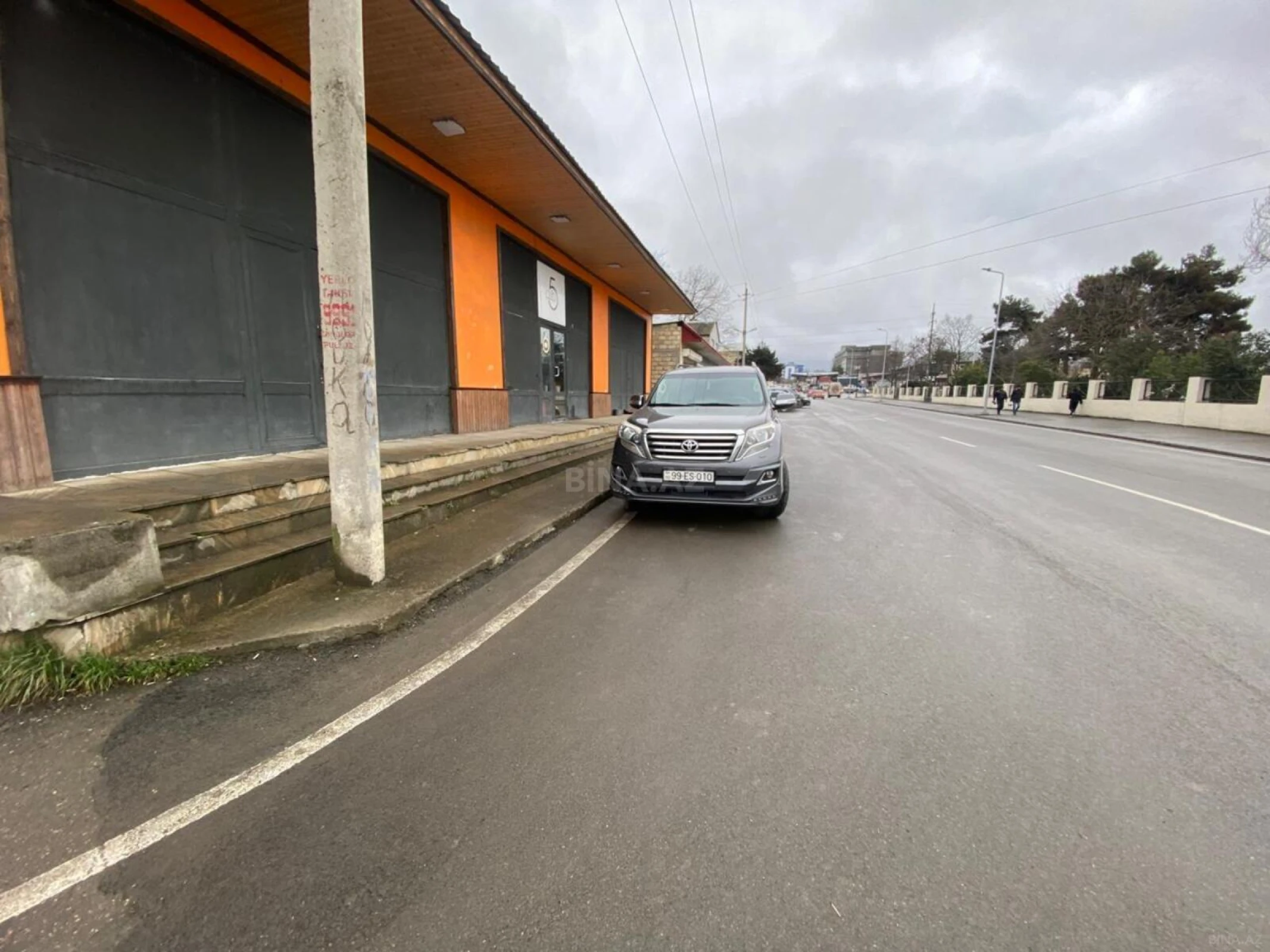 Kirayə verilir obyekt 280 m²