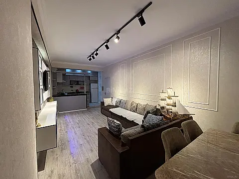 Satılır 3 otaqlı mənzil 76 m²