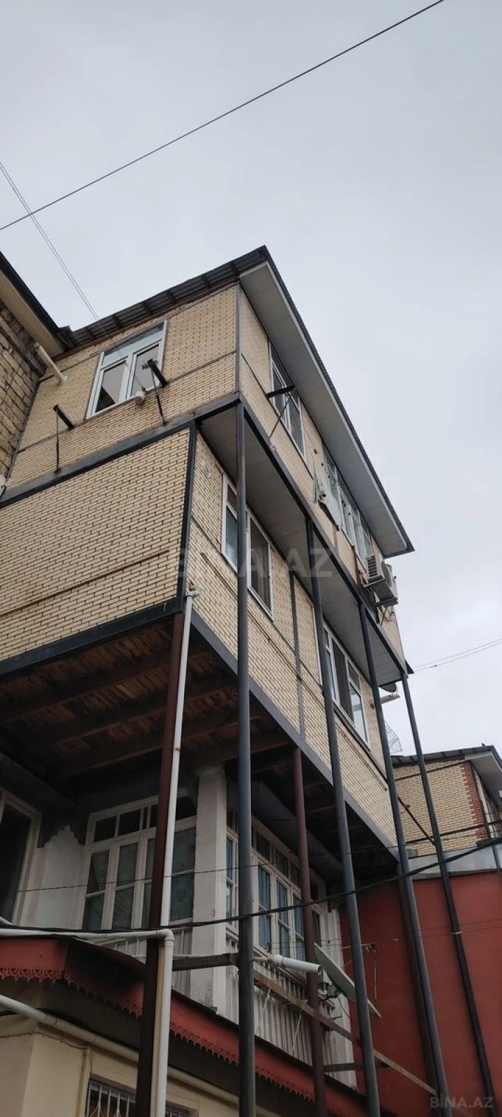 Satılır 3 otaqlı mənzil 62 m²