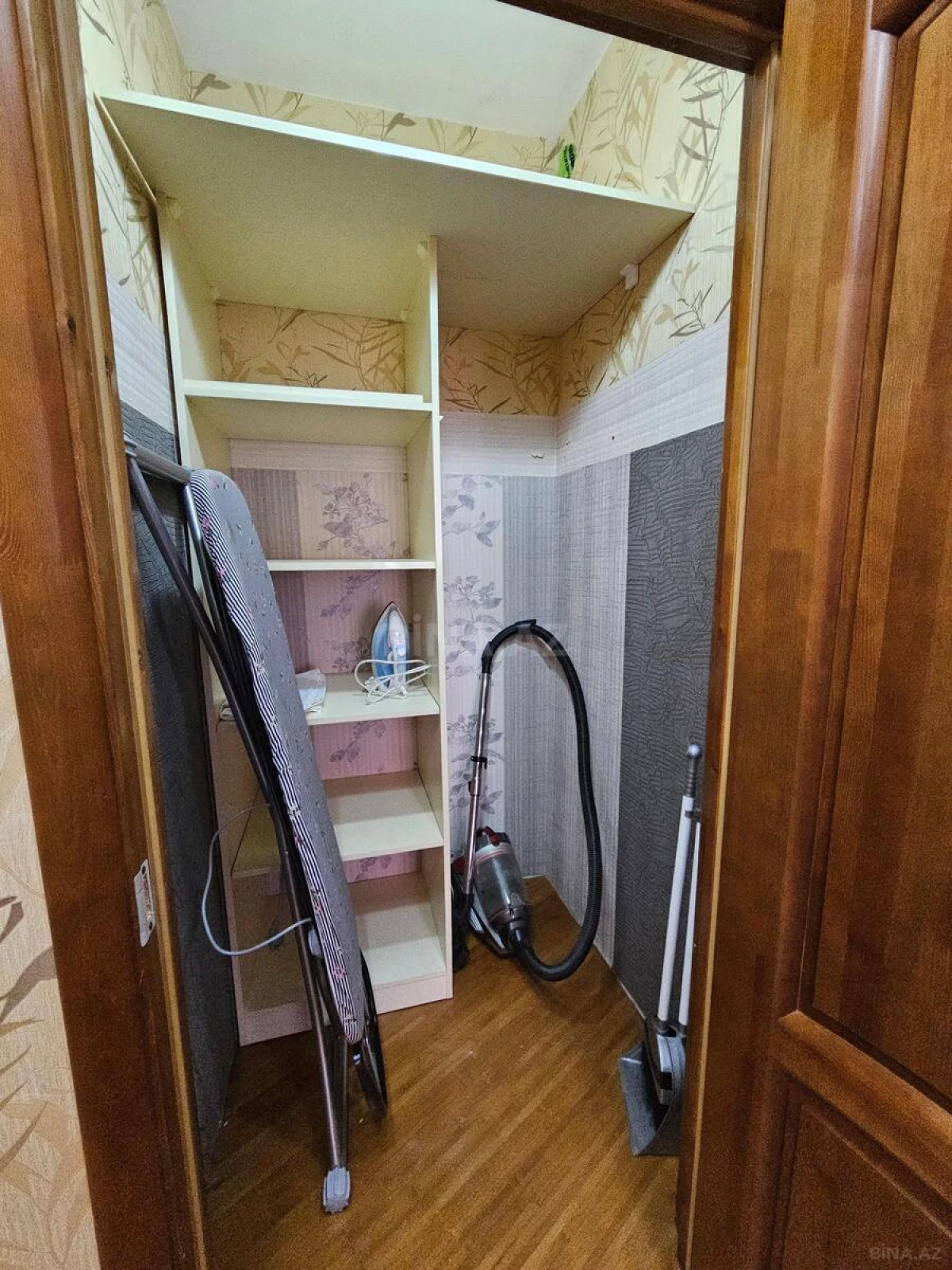 Kirayə verilir 2 otaqlı mənzil 100 m²