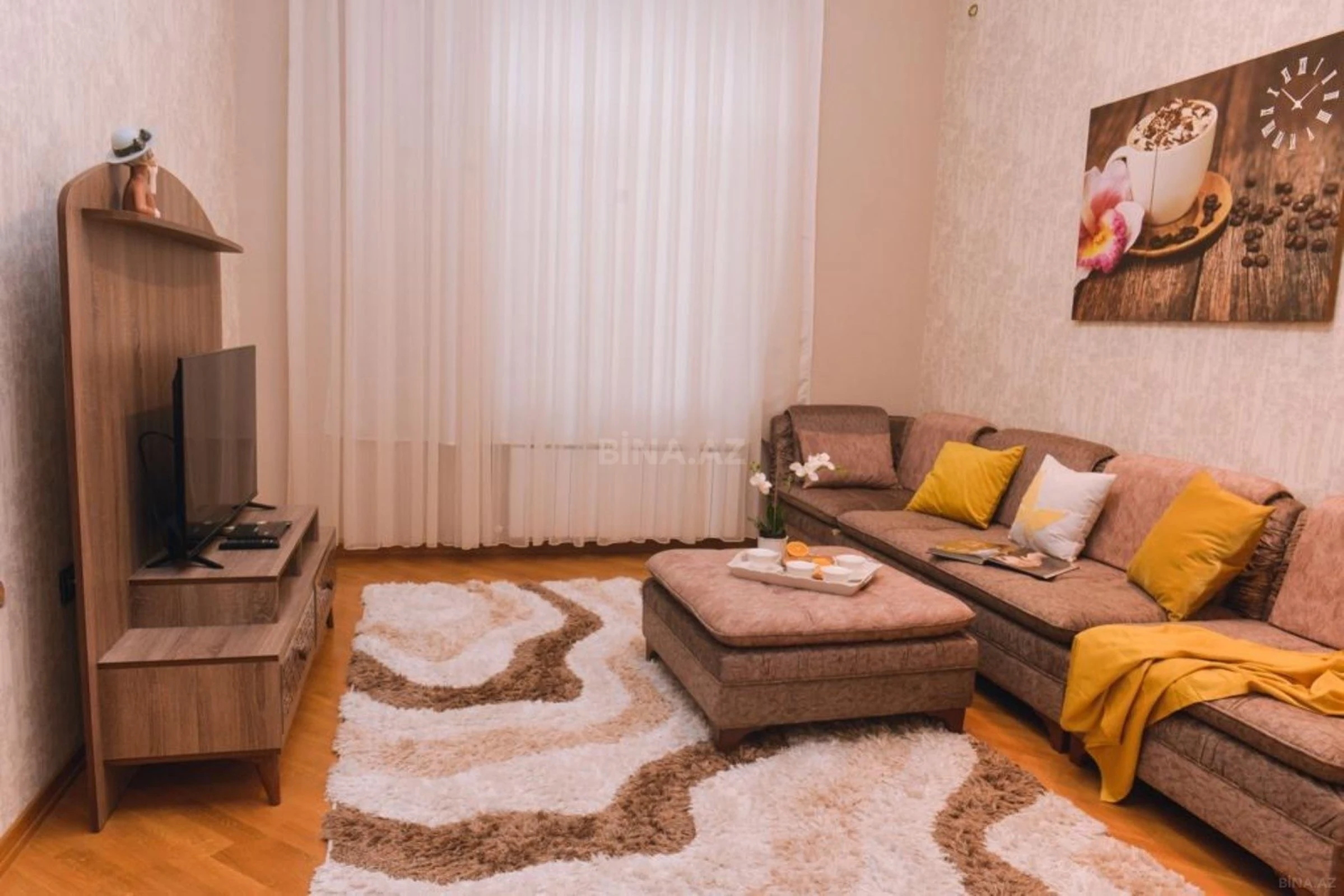 Kirayə verilir 7 otaqlı həyət evi 250 m²