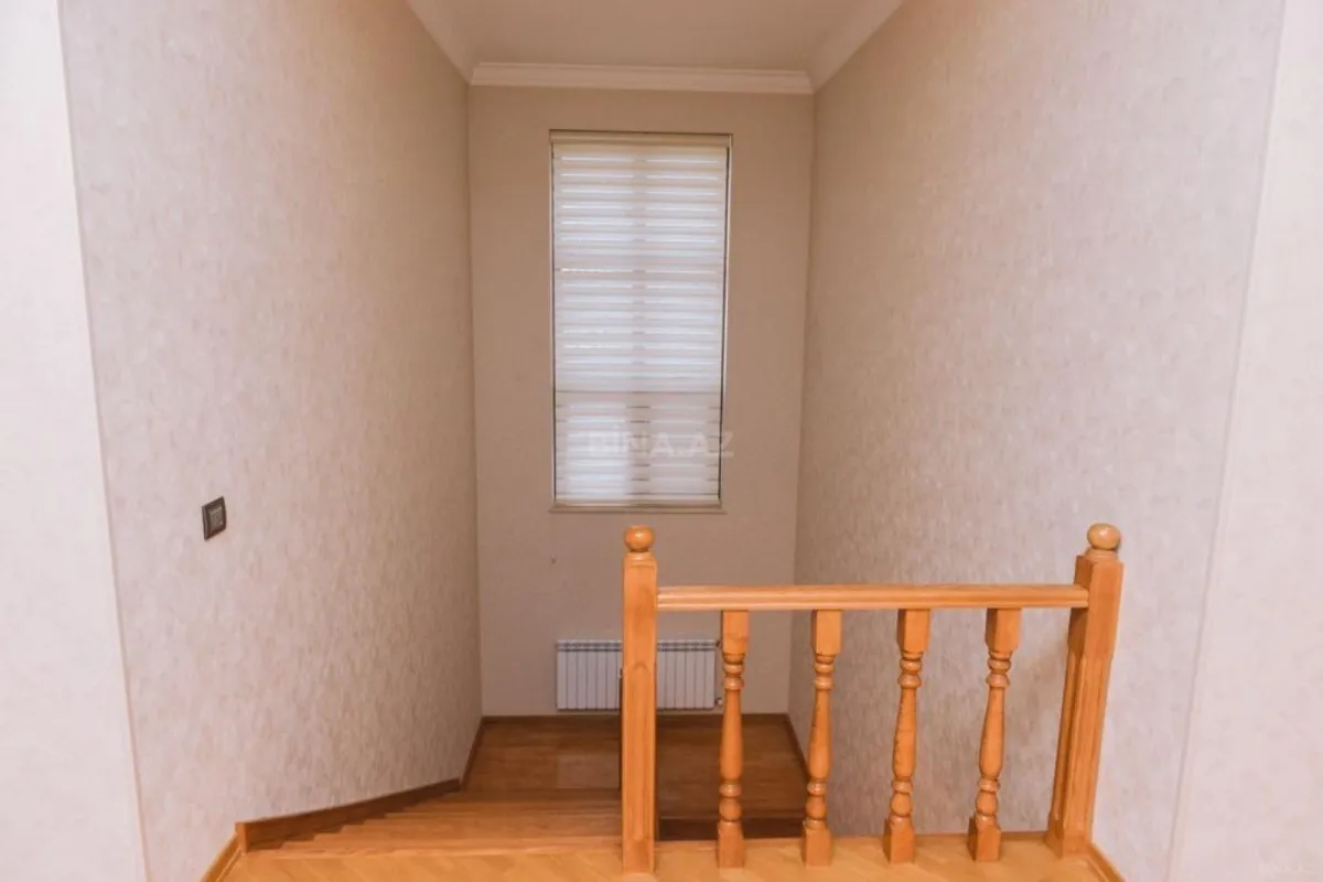 Kirayə verilir 7 otaqlı həyət evi 250 m²