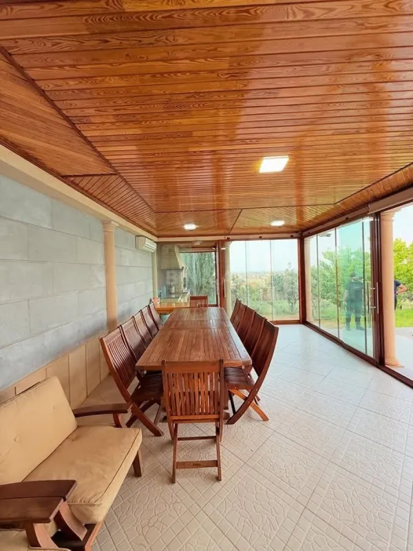 Kirayə verilir 6 otaqlı həyət evi 360 m²