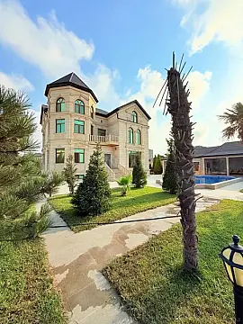 Kirayə verilir 6 otaqlı həyət evi 360 m² — Bakı, Novxanı 6 otaq 360.00 m²