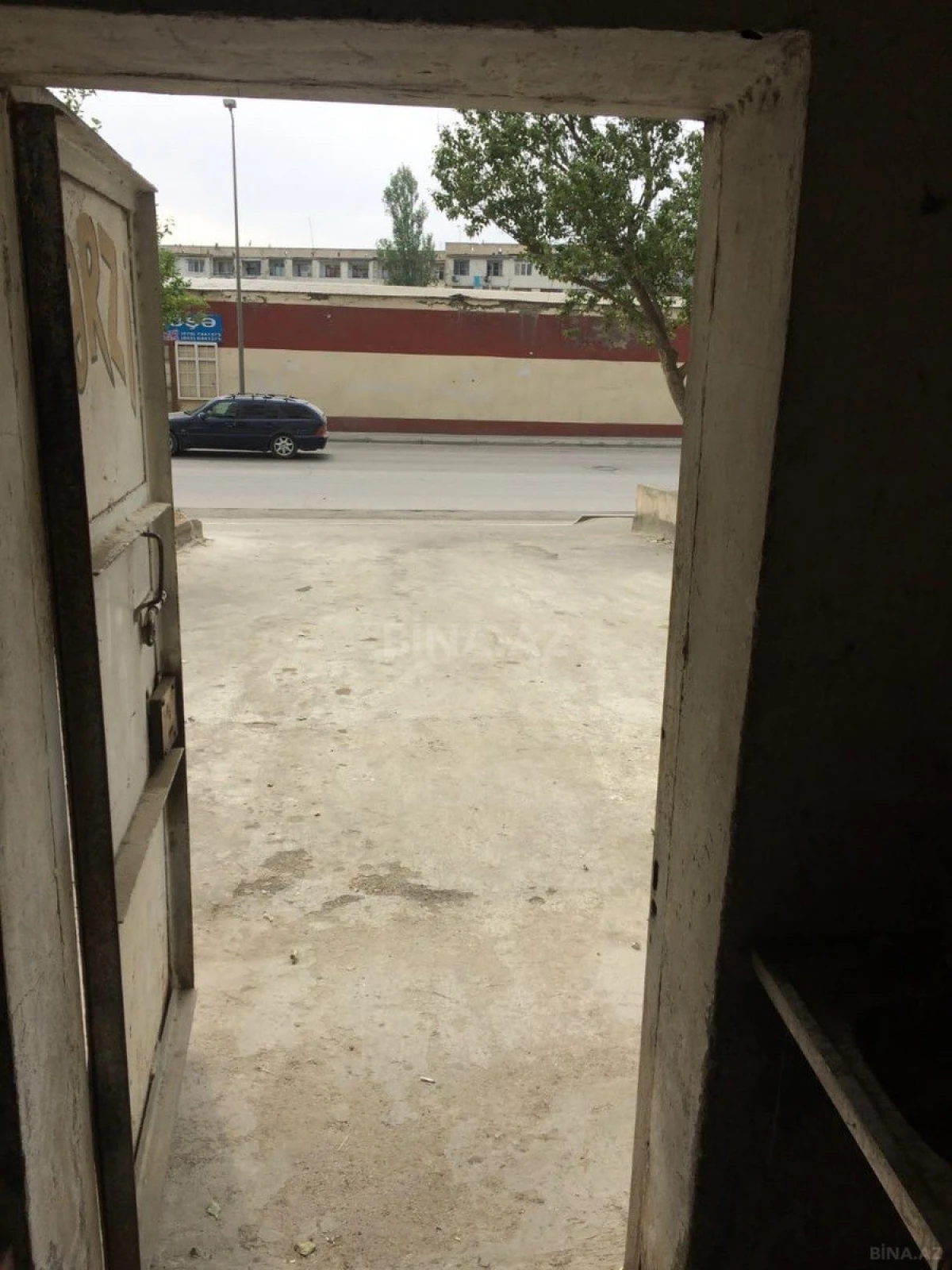 Satılır obyekt 177 m²