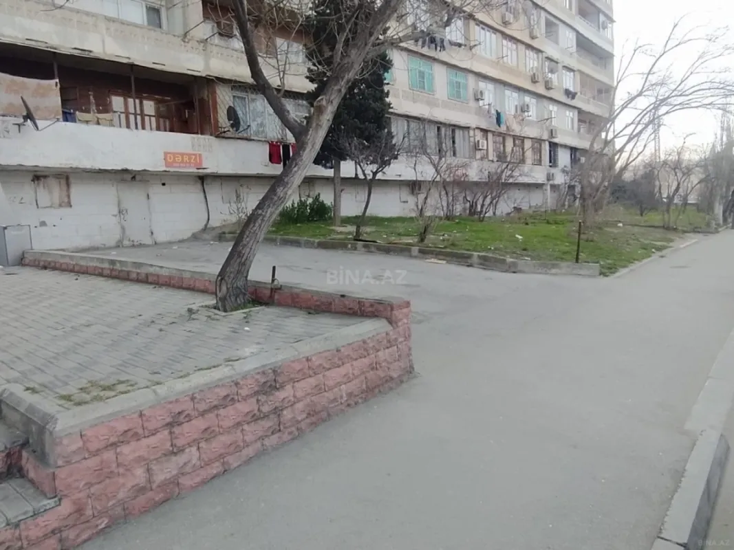 Satılır obyekt 177 m²