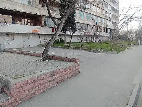 Satılır obyekt 177 m²