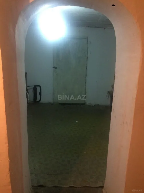 Satılır obyekt 177 m²