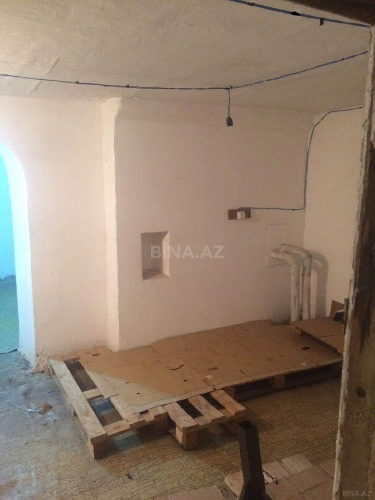 Satılır obyekt 177 m²