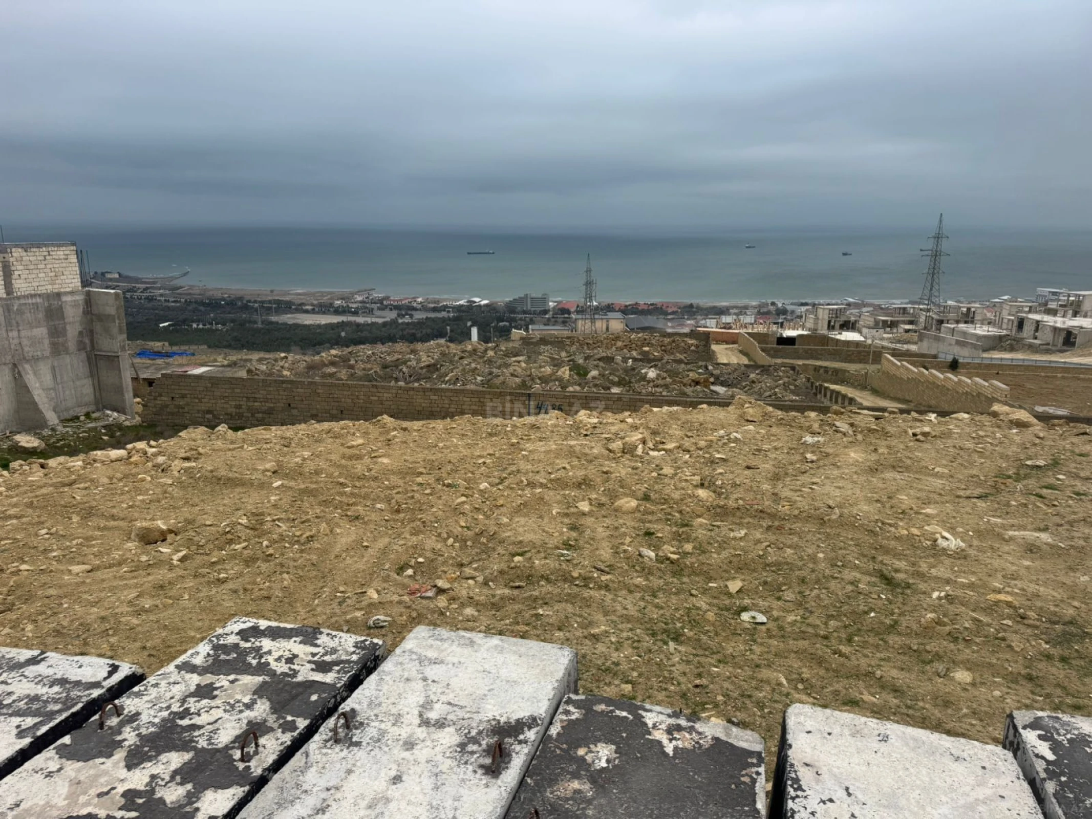 Satılır torpaq sahəsi 10 m²