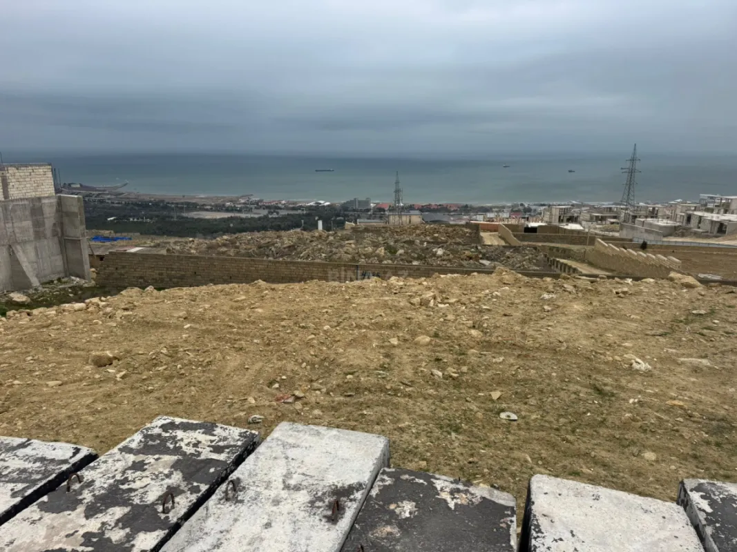 Satılır torpaq sahəsi 10 m²