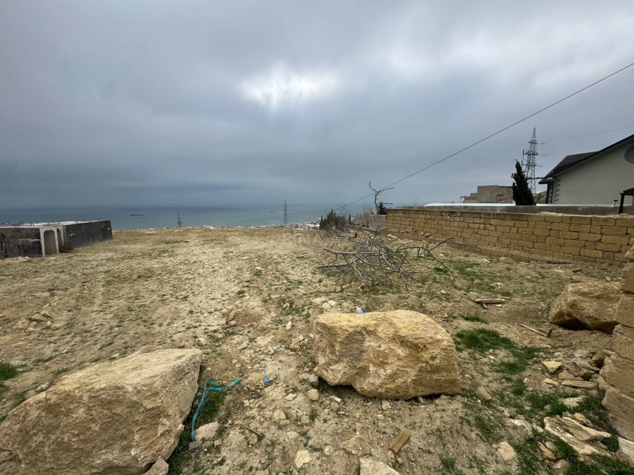 Satılır torpaq sahəsi 10 m²