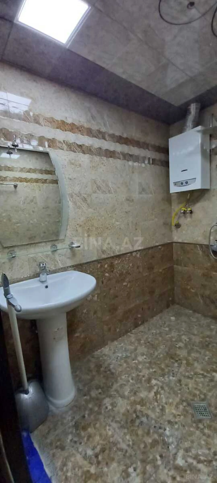 Satılır 1 otaqlı mənzil 45 m²