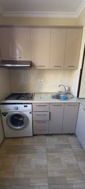 Satılır 1 otaqlı mənzil 45 m²