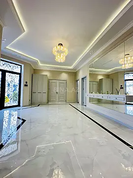 Satılır 4 otaqlı həyət evi 208 m²