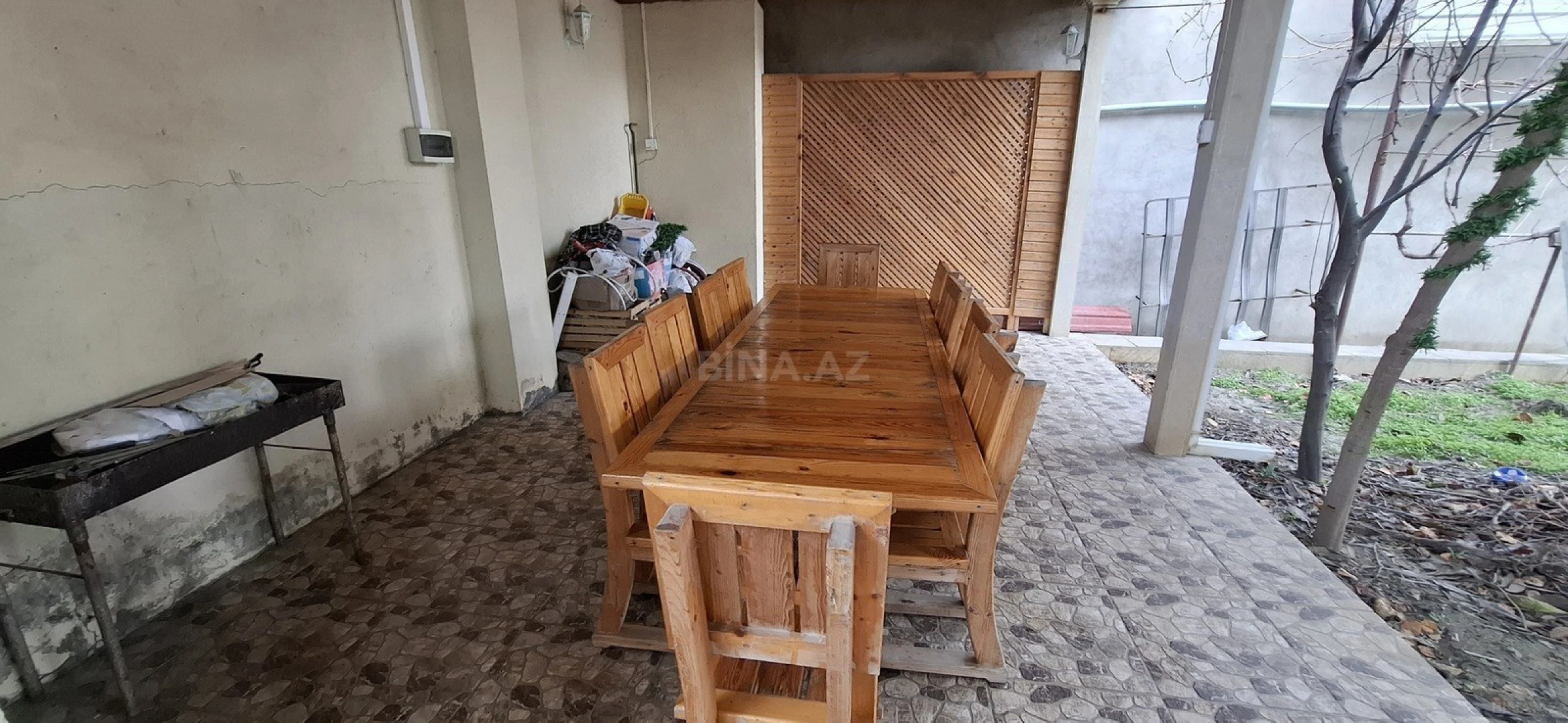 Satılır 6 otaqlı həyət evi 220 m²
