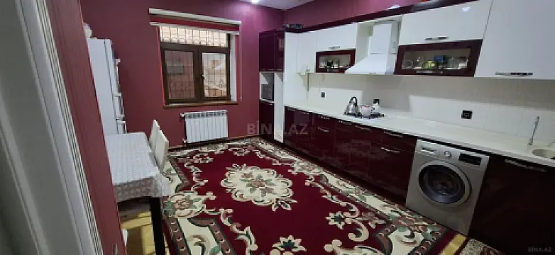 Satılır 6 otaqlı həyət evi 220 m²