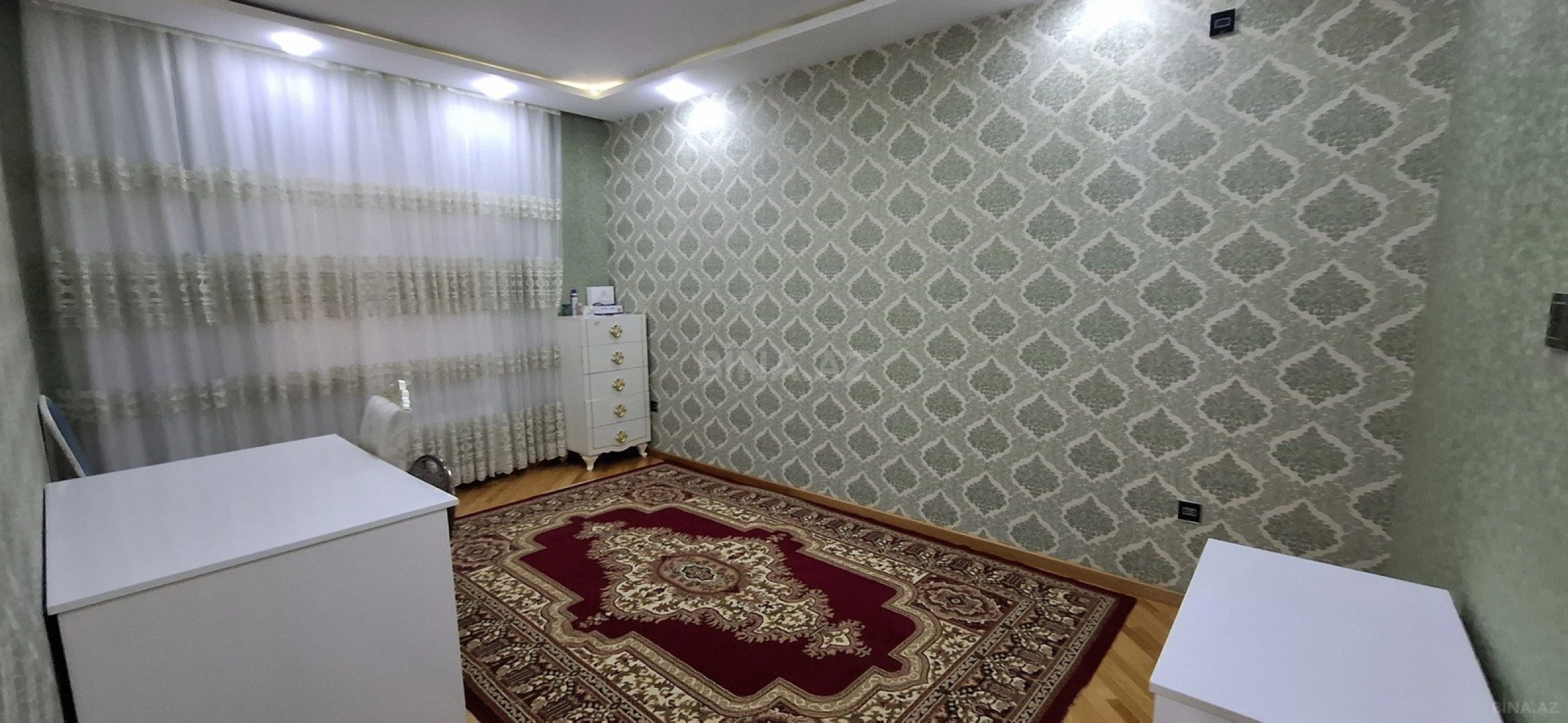 Satılır 6 otaqlı həyət evi 220 m²
