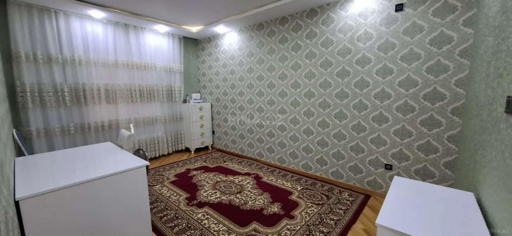 Satılır 6 otaqlı həyət evi 220 m²
