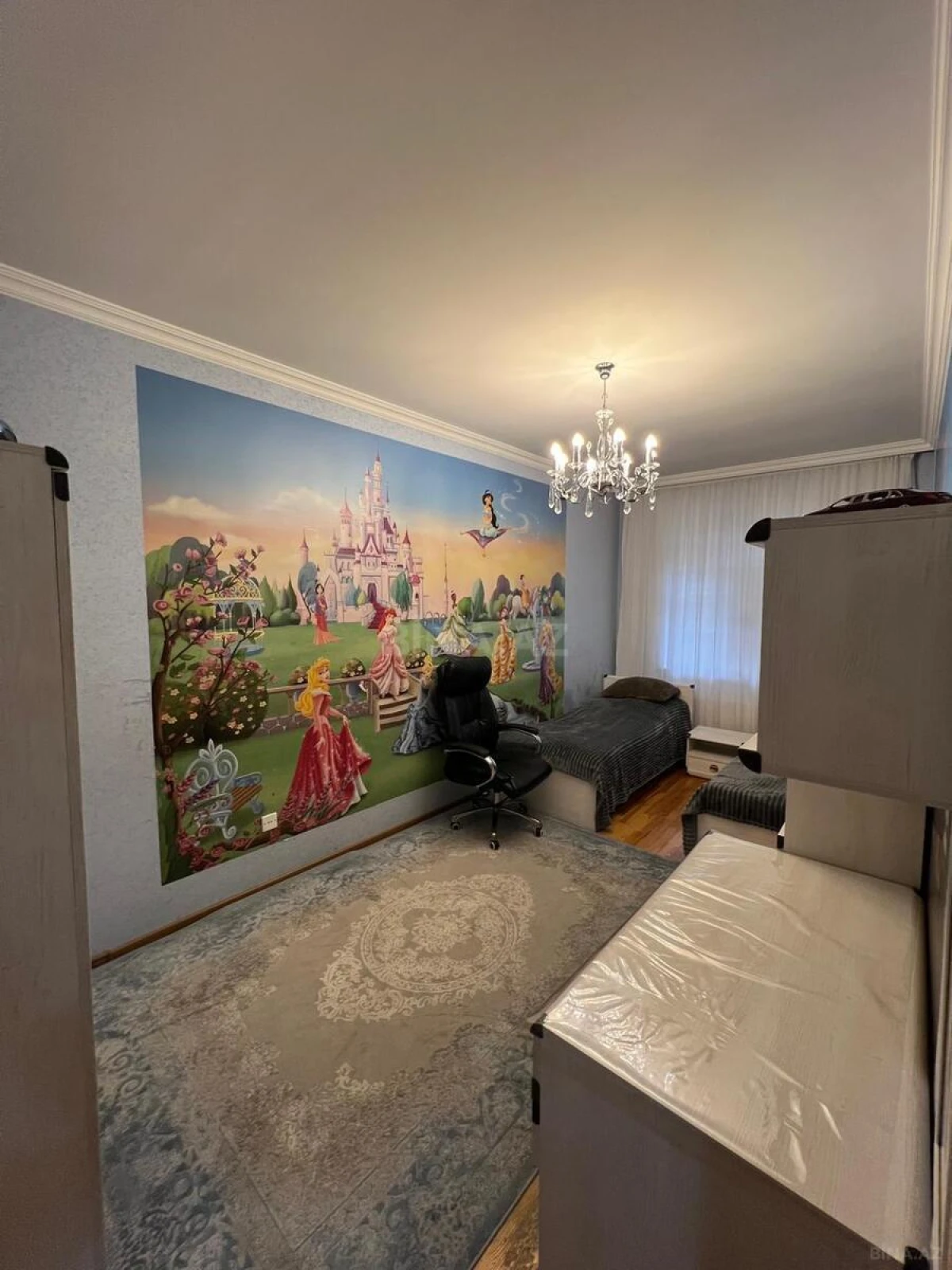 Satılır 3 otaqlı mənzil 101 m²