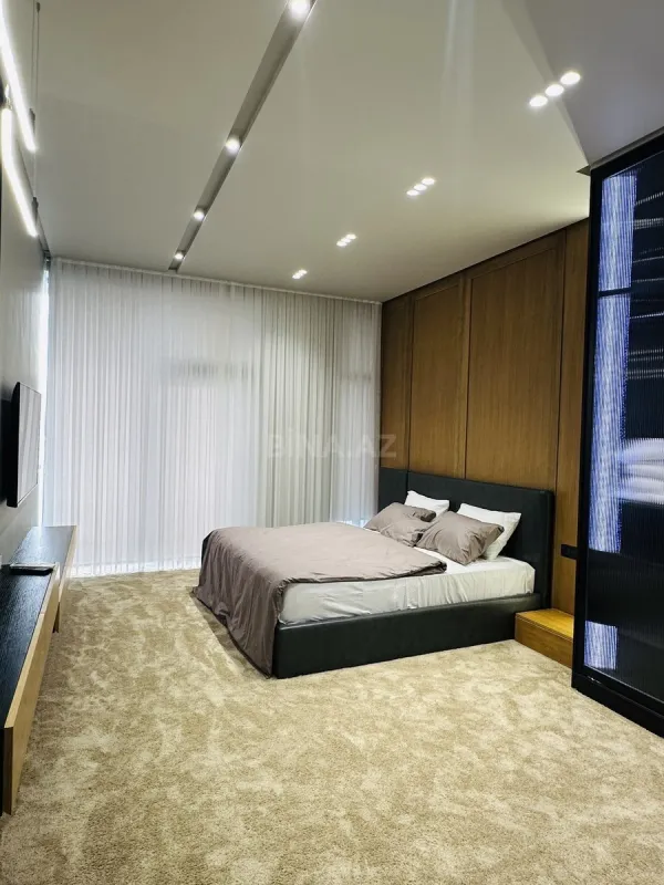 Satılır 4 otaqlı həyət evi 200 m²