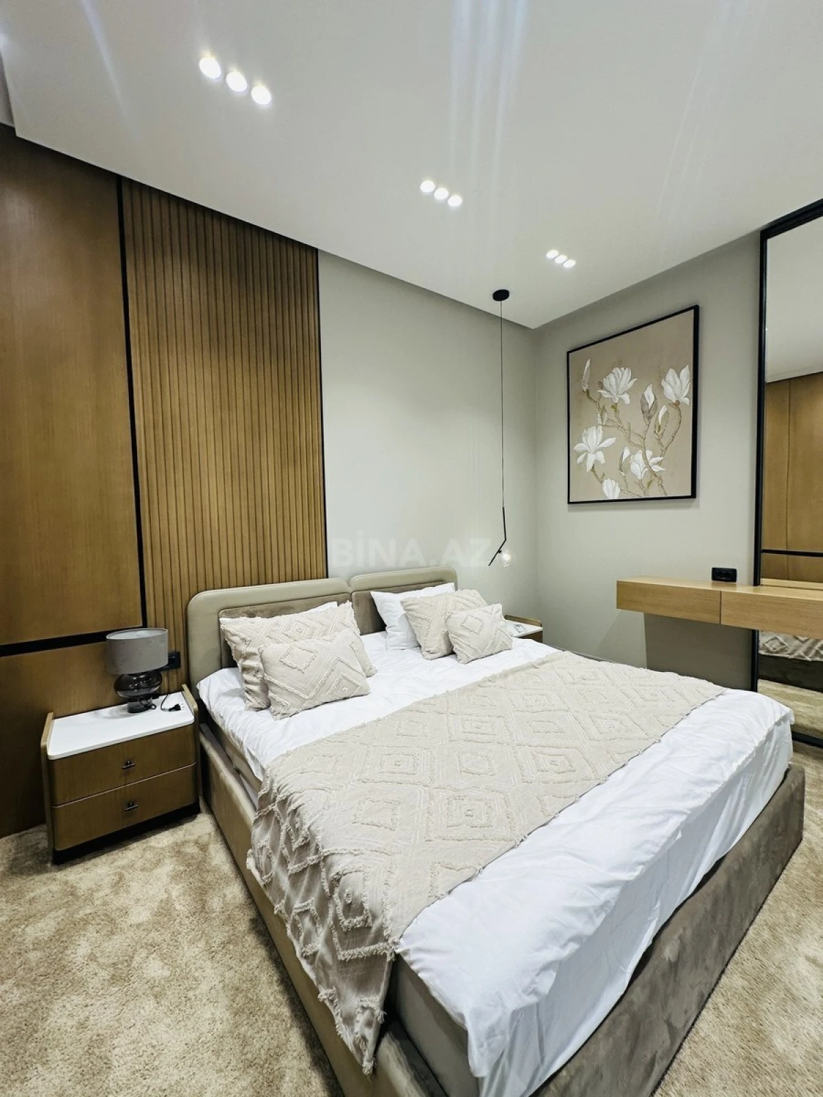 Satılır 4 otaqlı həyət evi 200 m²