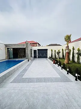 Satılır 5 otaqlı həyət evi 220 m²