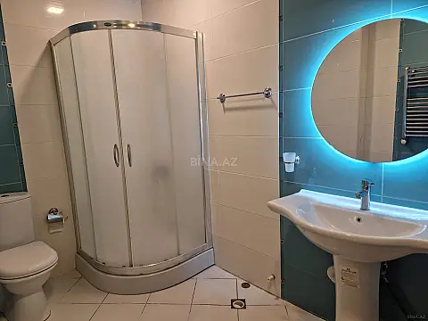 Satılır 3 otaqlı mənzil 130 m²