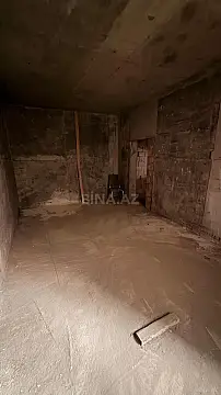 Satılır 2 otaqlı mənzil 75 m²