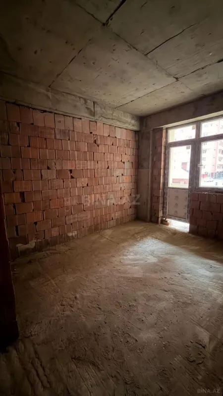 Satılır 2 otaqlı mənzil 75 m²