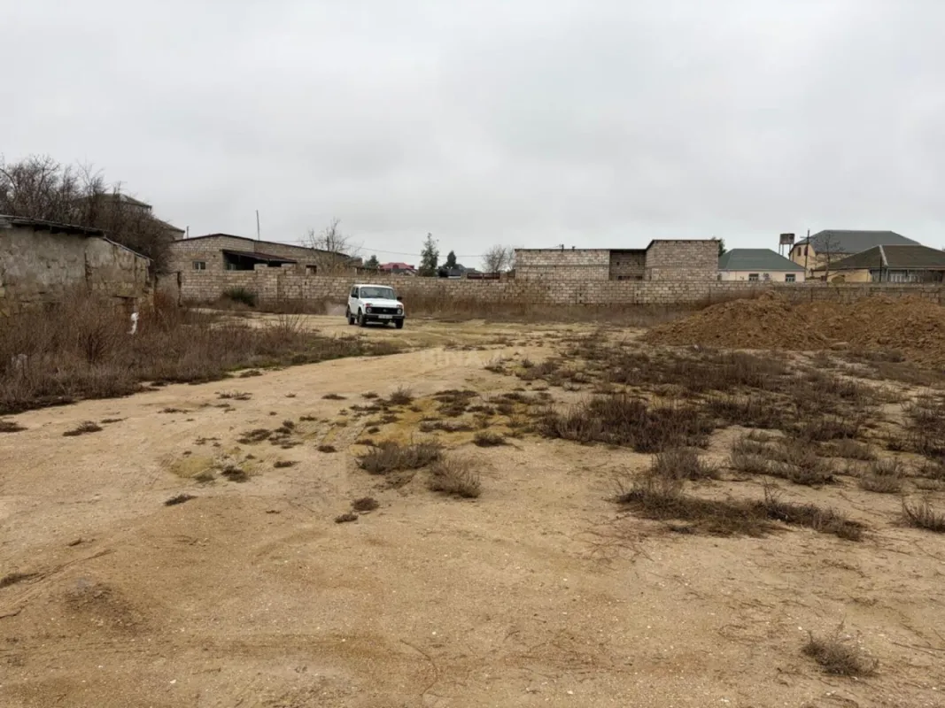 Satılır torpaq sahəsi 25 m²