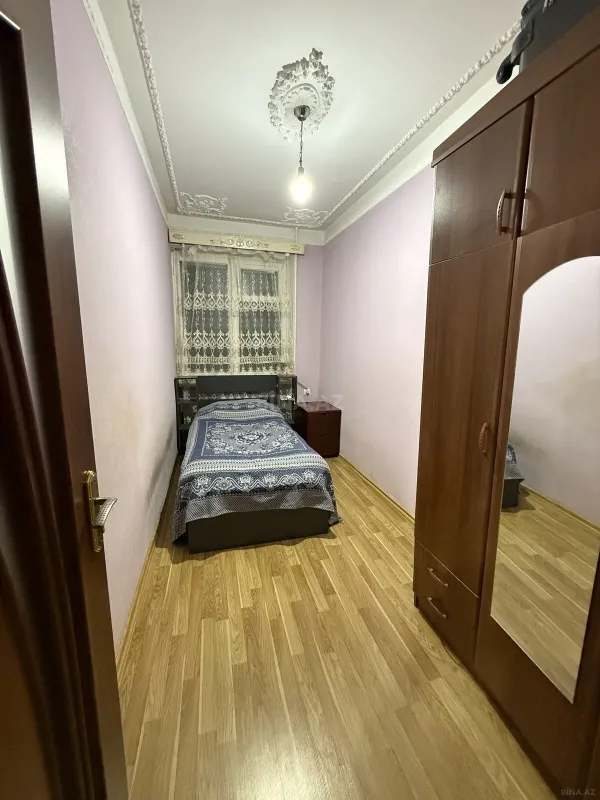 Kirayə verilir 4 otaqlı mənzil 110 m²