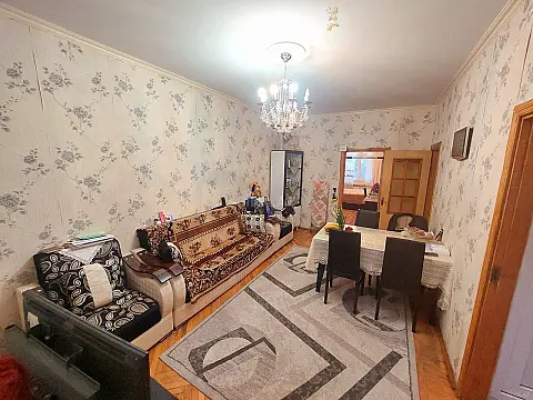 Satılır 2 otaqlı mənzil 55 m²