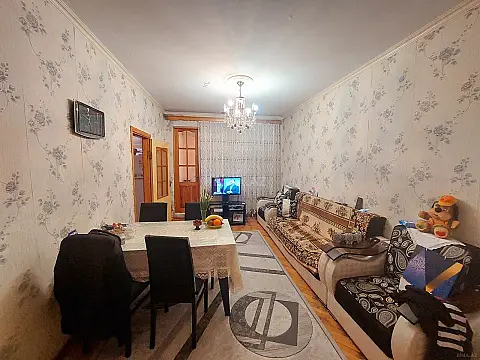 Satılır 2 otaqlı mənzil 55 m²