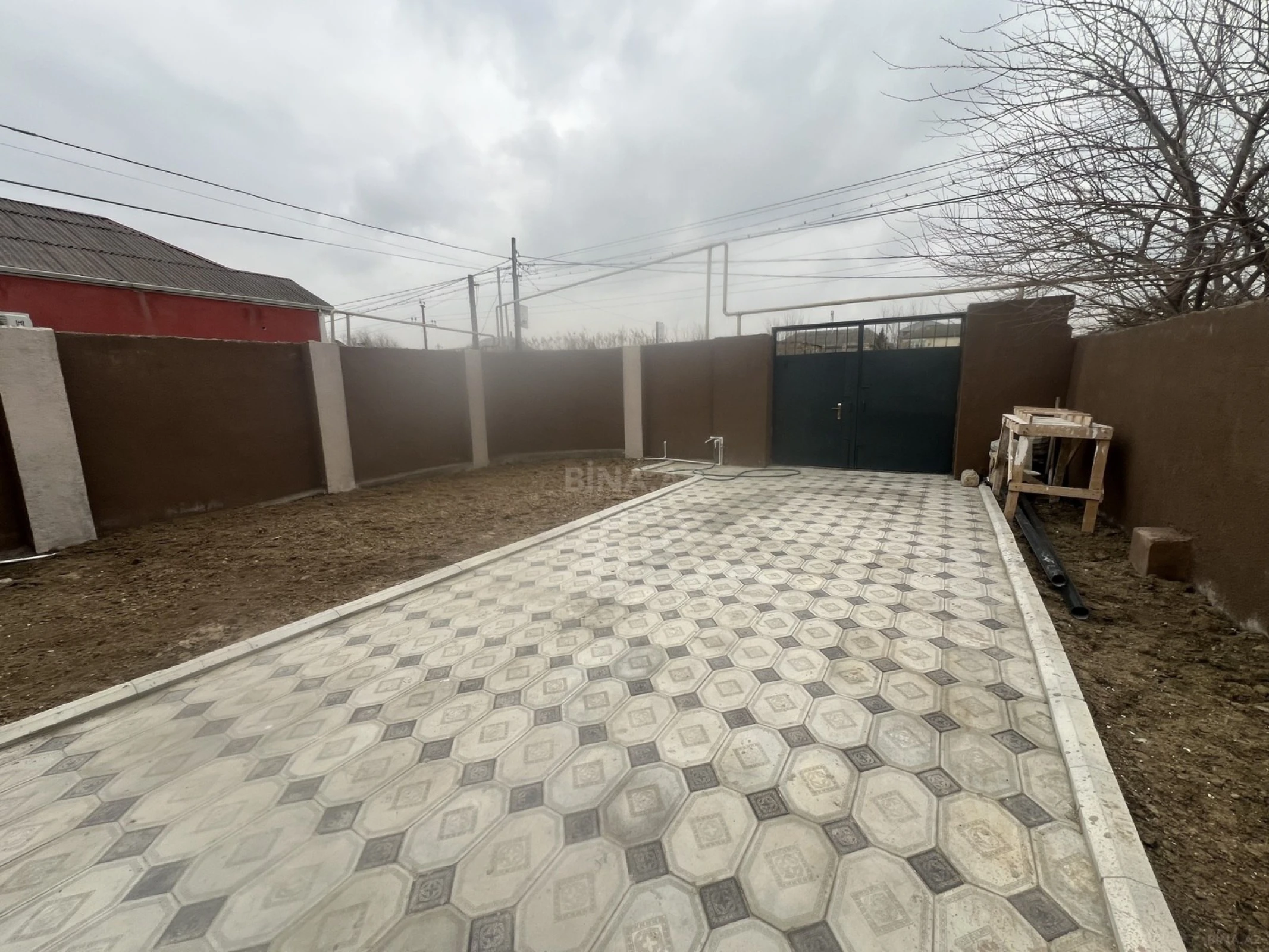 Satılır 4 otaqlı həyət evi 100 m²