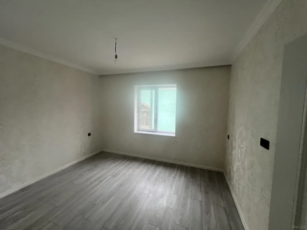 Satılır 4 otaqlı həyət evi 100 m²