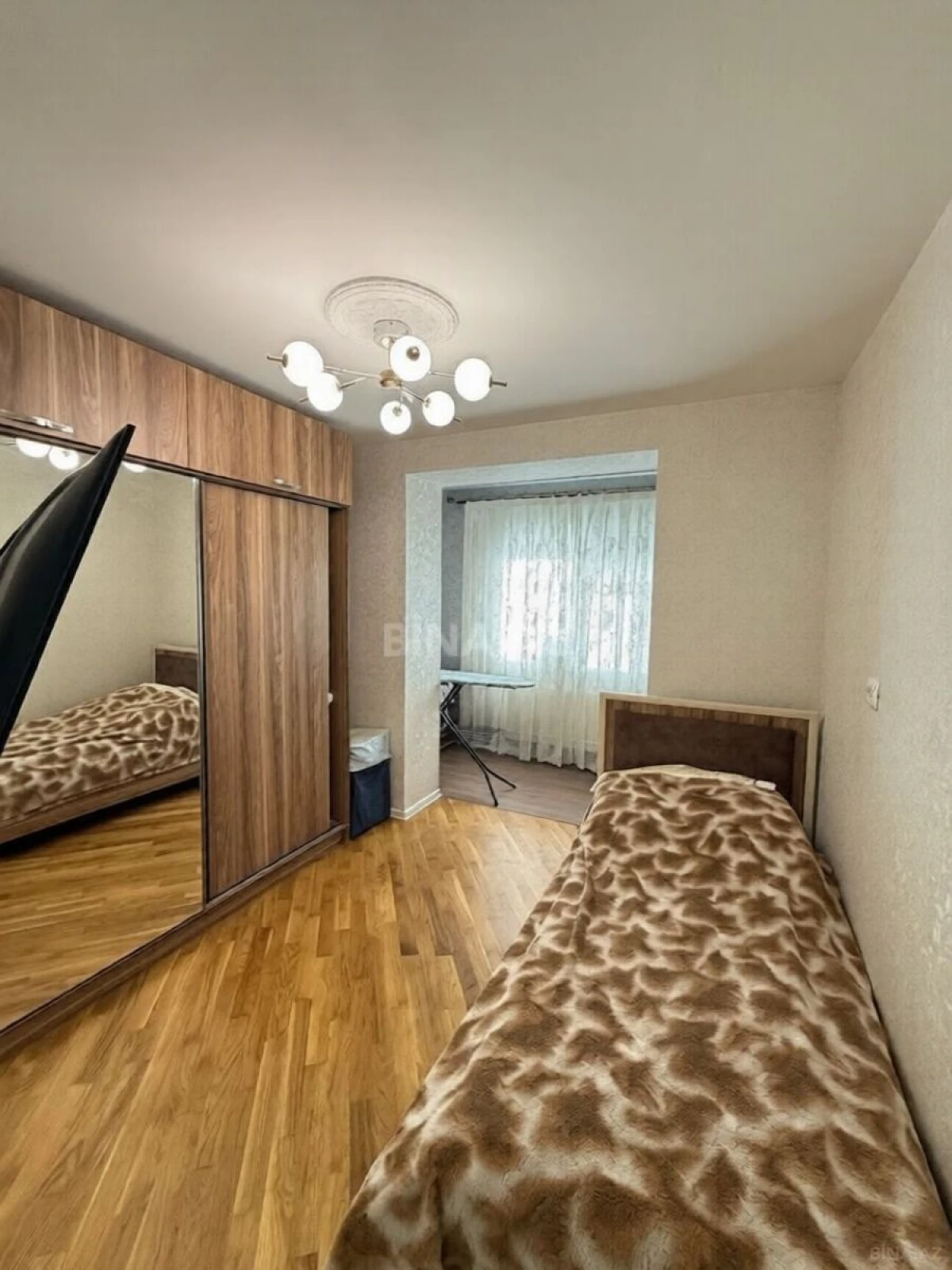 Satılır 3 otaqlı mənzil 75 m²