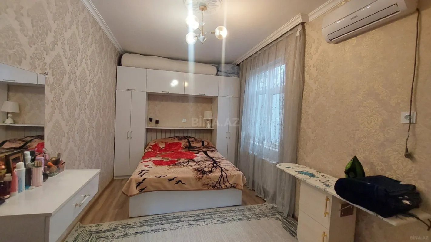 Satılır 2 otaqlı həyət evi 70 m²
