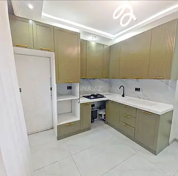 Satılır 3 otaqlı mənzil 117 m²