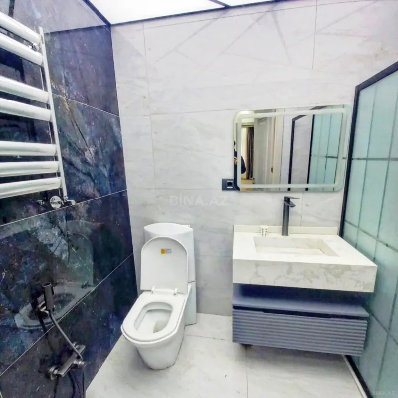 Satılır 3 otaqlı mənzil 117 m²