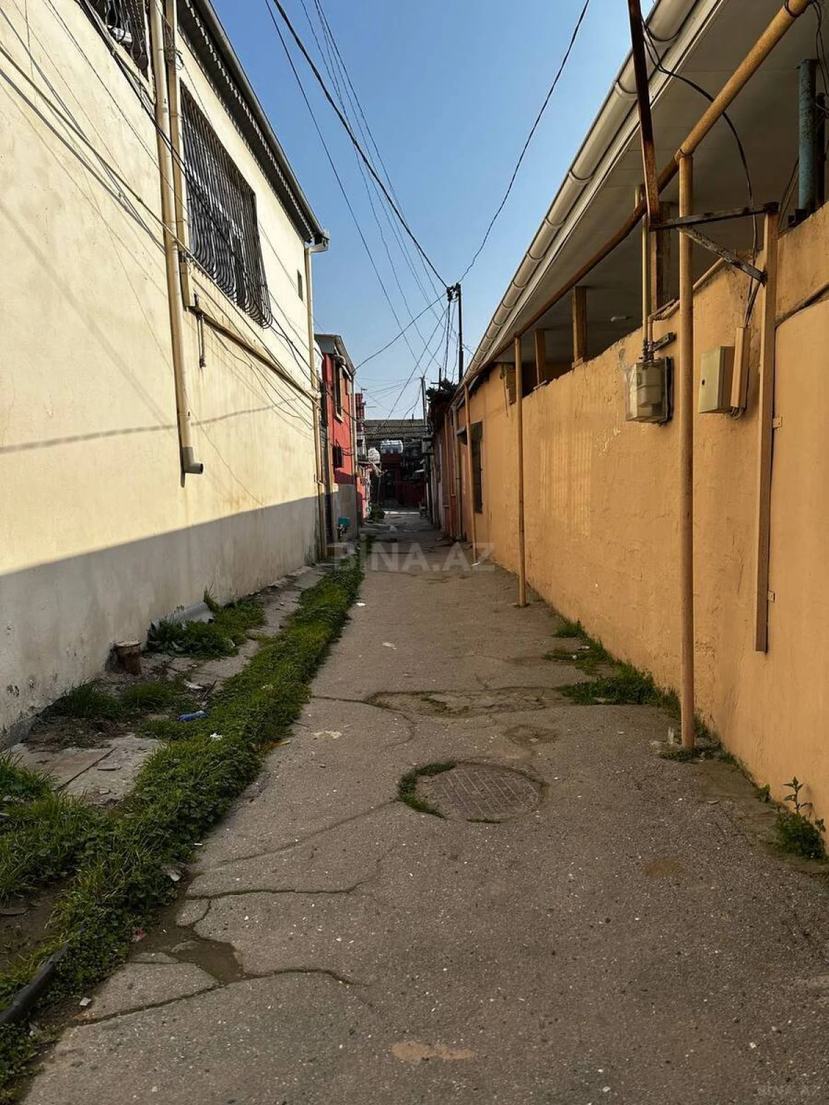 Satılır 2 otaqlı həyət evi 74 m²