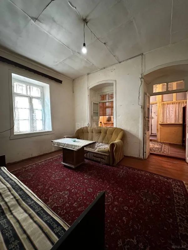 Satılır 2 otaqlı həyət evi 74 m²