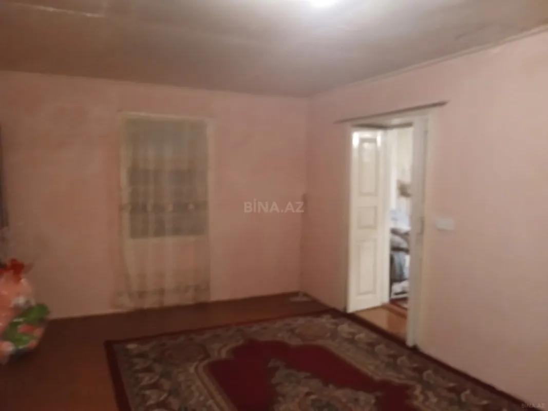 Satılır 6 otaqlı həyət evi 90 m²
