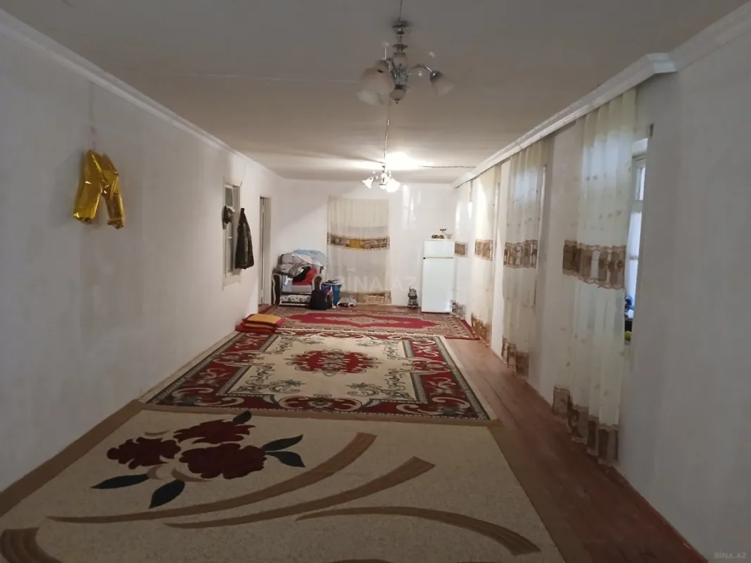 Satılır 6 otaqlı həyət evi 90 m²
