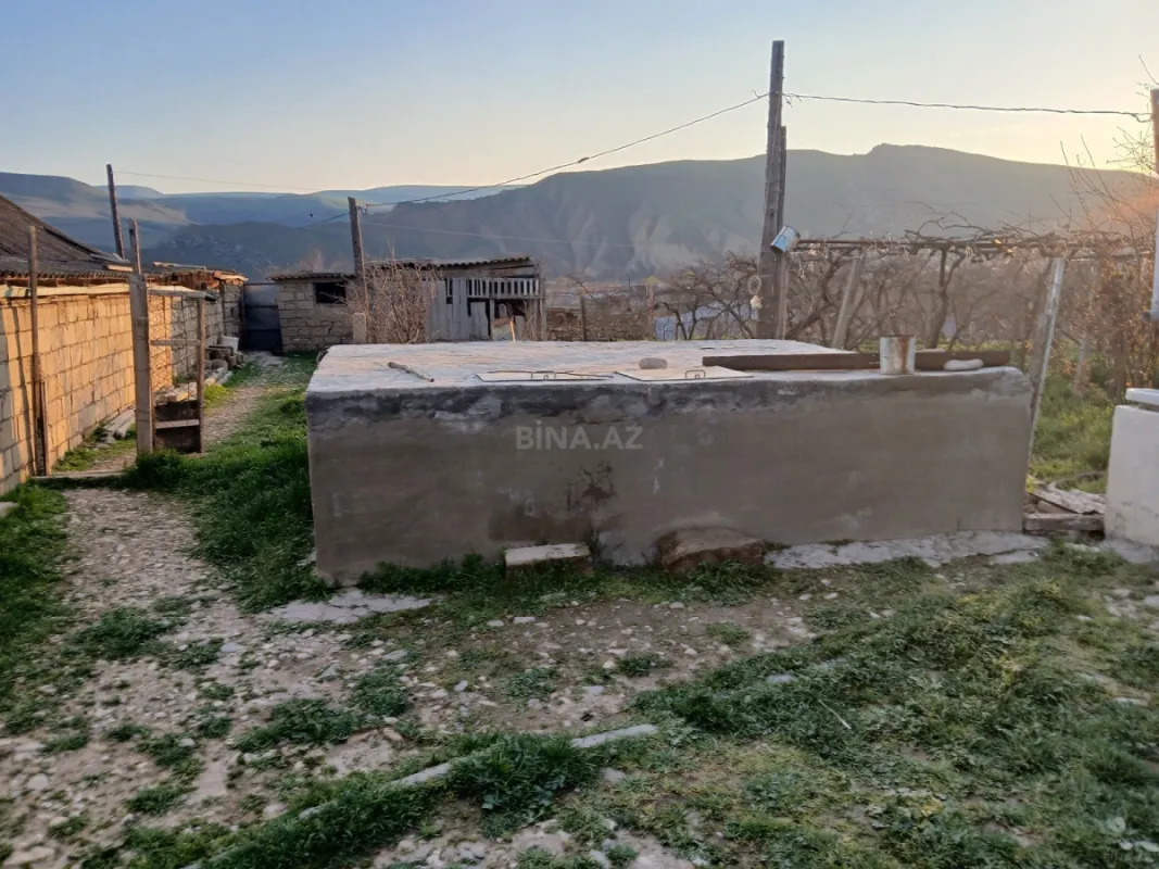 Satılır 6 otaqlı həyət evi 90 m²