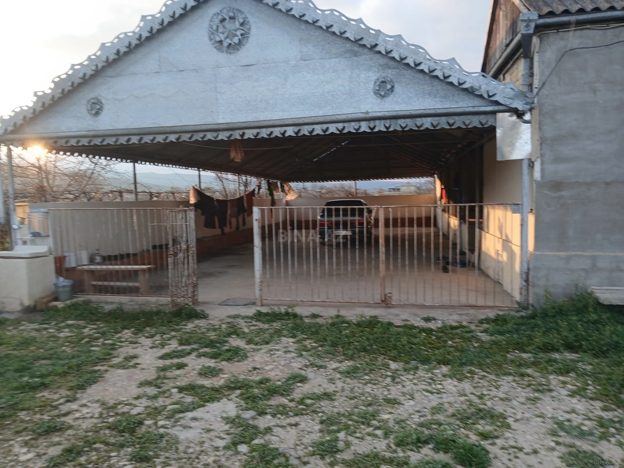 Satılır 6 otaqlı həyət evi 90 m²