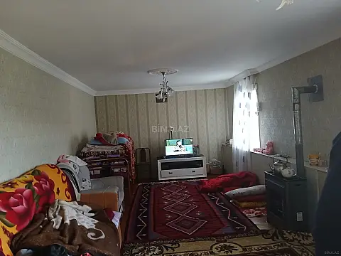 Satılır 6 otaqlı həyət evi 90 m²