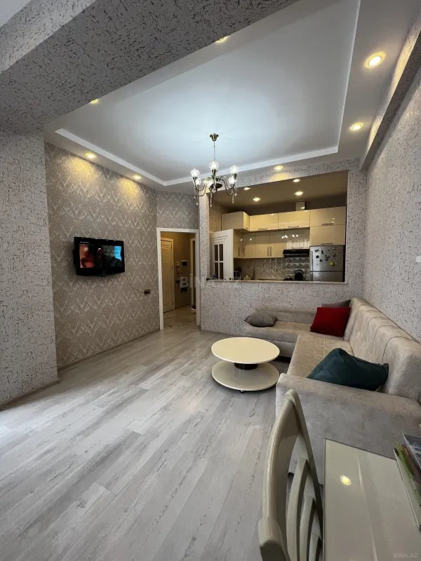 Satılır 2 otaqlı mənzil 51 m²