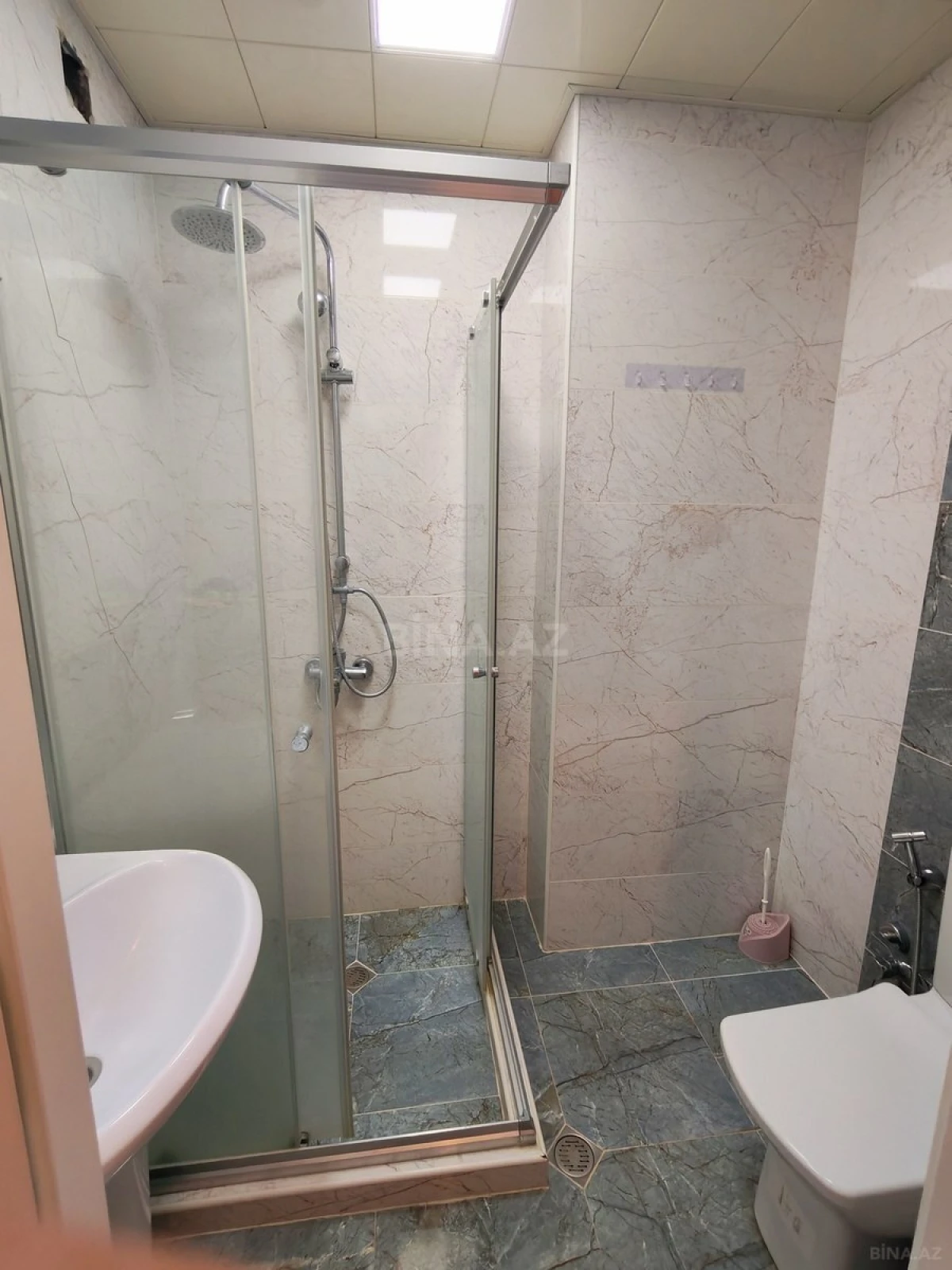Kirayə verilir 1 otaqlı mənzil 46 m²